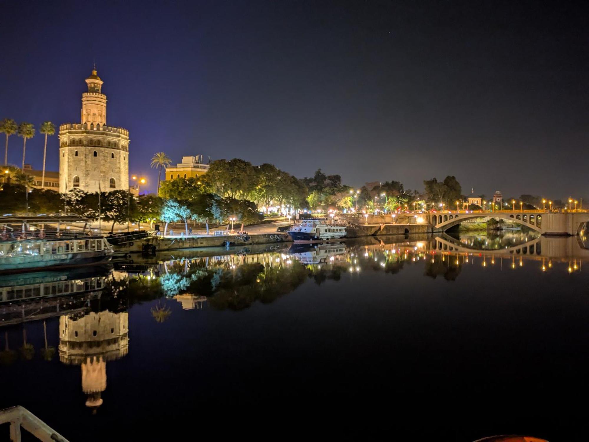 Sunterrace Loft-Triana'S Star, 10' From City Center! Sevilla Buitenkant foto